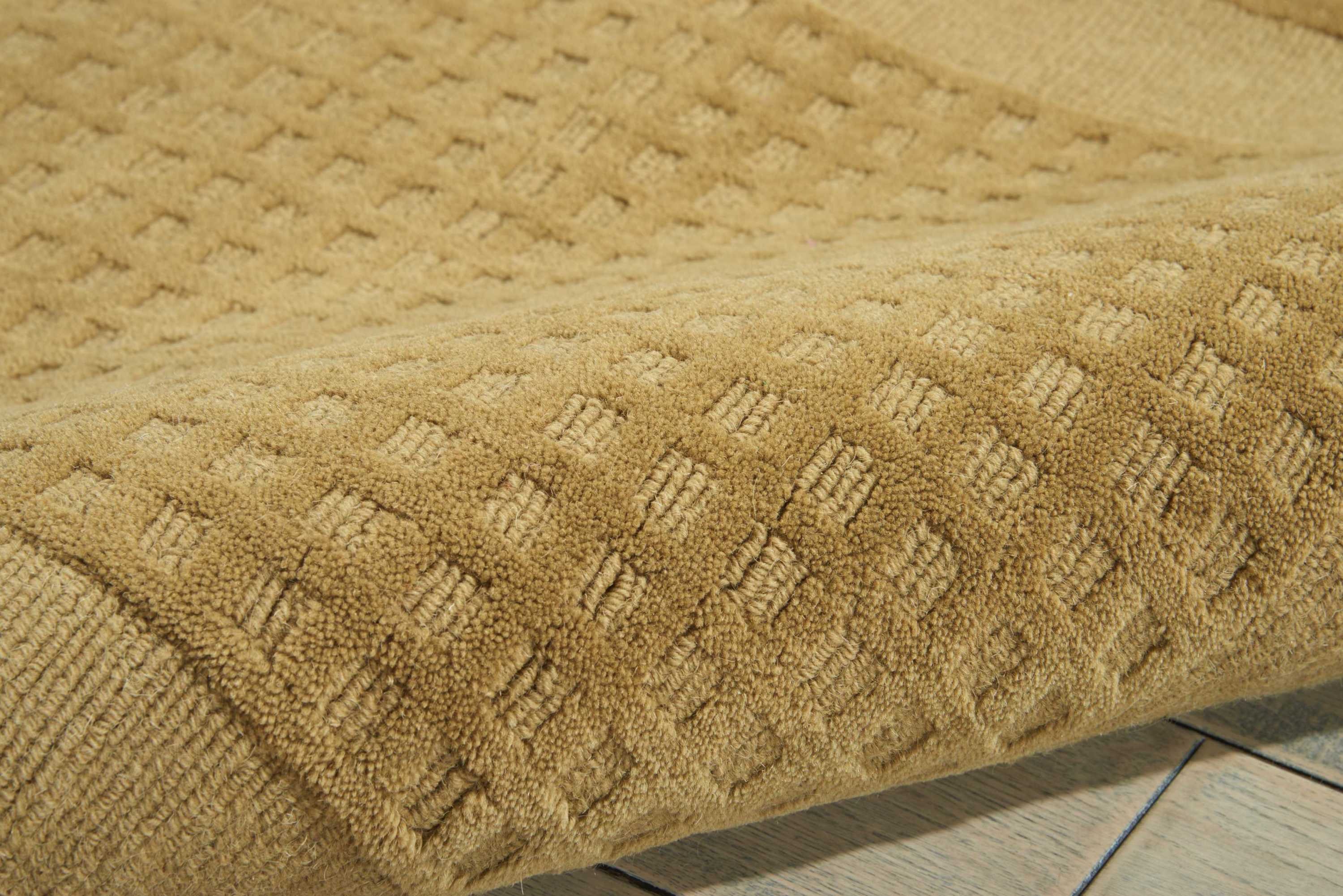 NOURISON WESTPORT SAND AREA RUG 2'6 x 4' NOURISON WESTPORT SAND AREA RUG 2'6 x 4'
